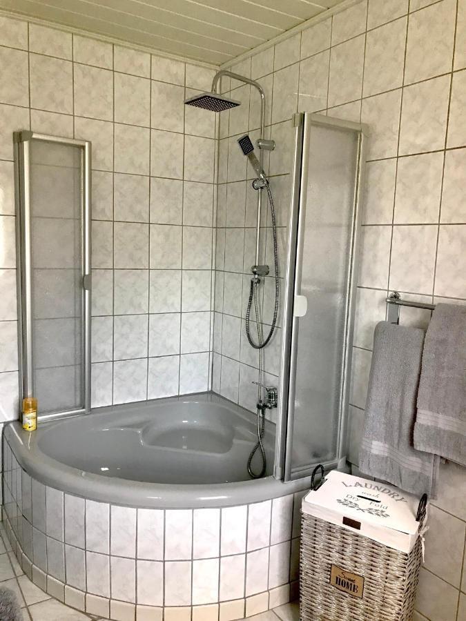 Lili'S Bungalow Auf Der Halbinsel Scheid วัลเด็ค ภายนอก รูปภาพ
